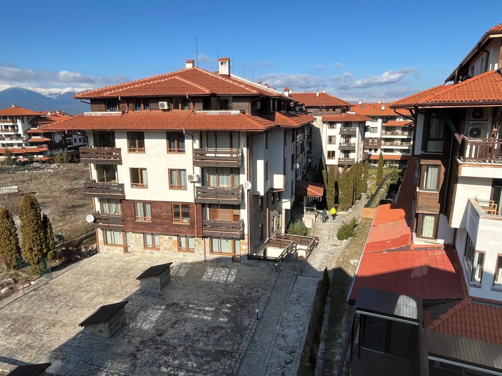 בנסקו Ski Zone At Gondola, Warm And Cosy, Wifi, Ac, Netflix, Perfect One Bedroom Appartment, Beautiful View מראה חיצוני תמונה